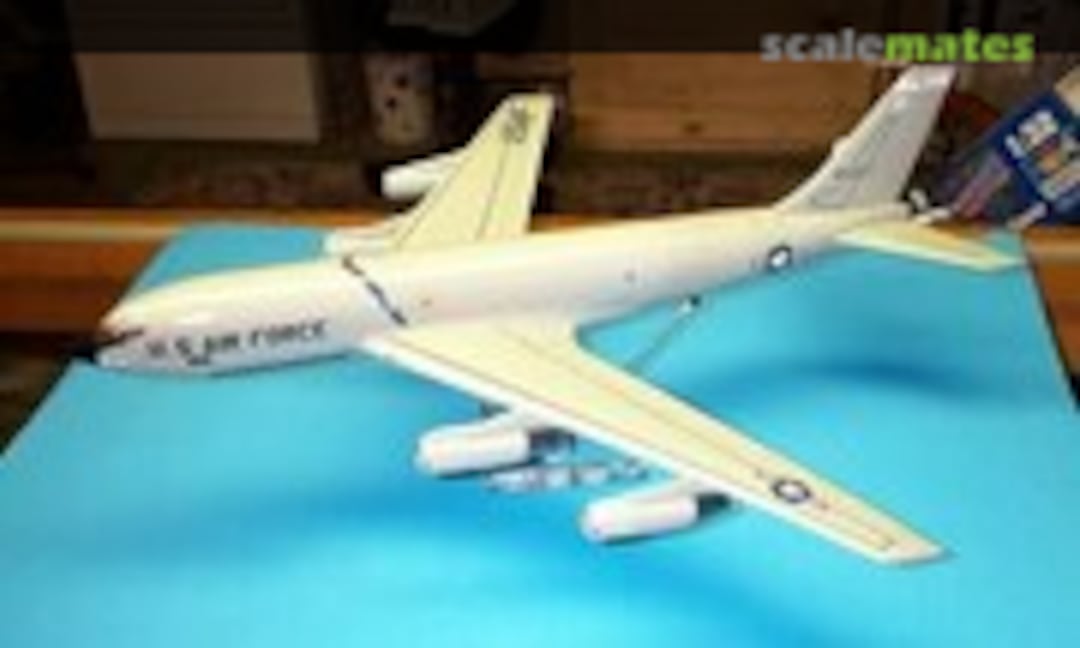 Boeing KC-135E Stratotanker 1:72