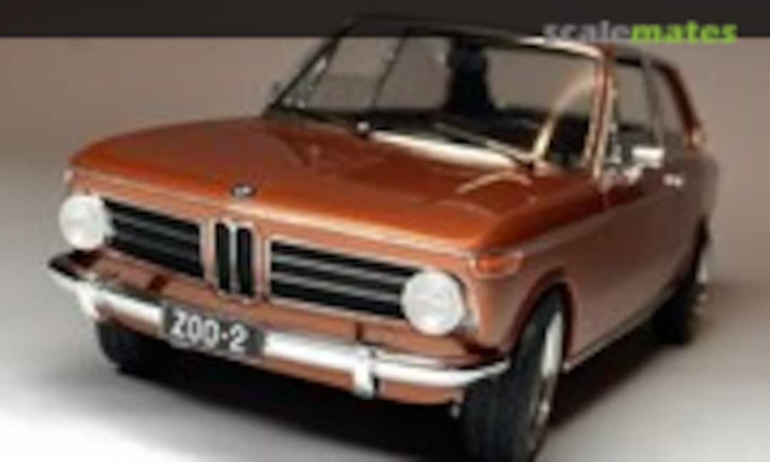 Maquette Hasegawa Maquette plastique de voiture BMW 2002 Tii 1973 de