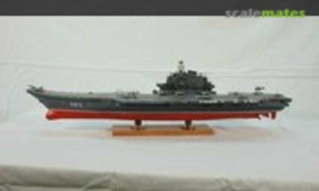 Admiral Kuznetsov 1:350