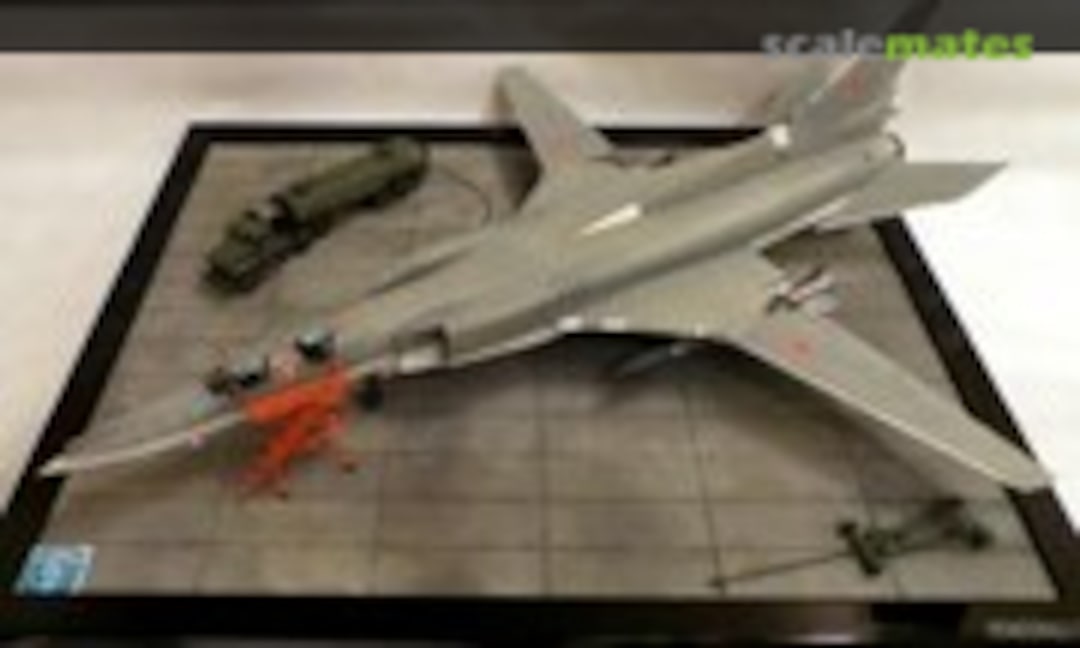Tupolev Tu-22M2 Backfire-B 1:72