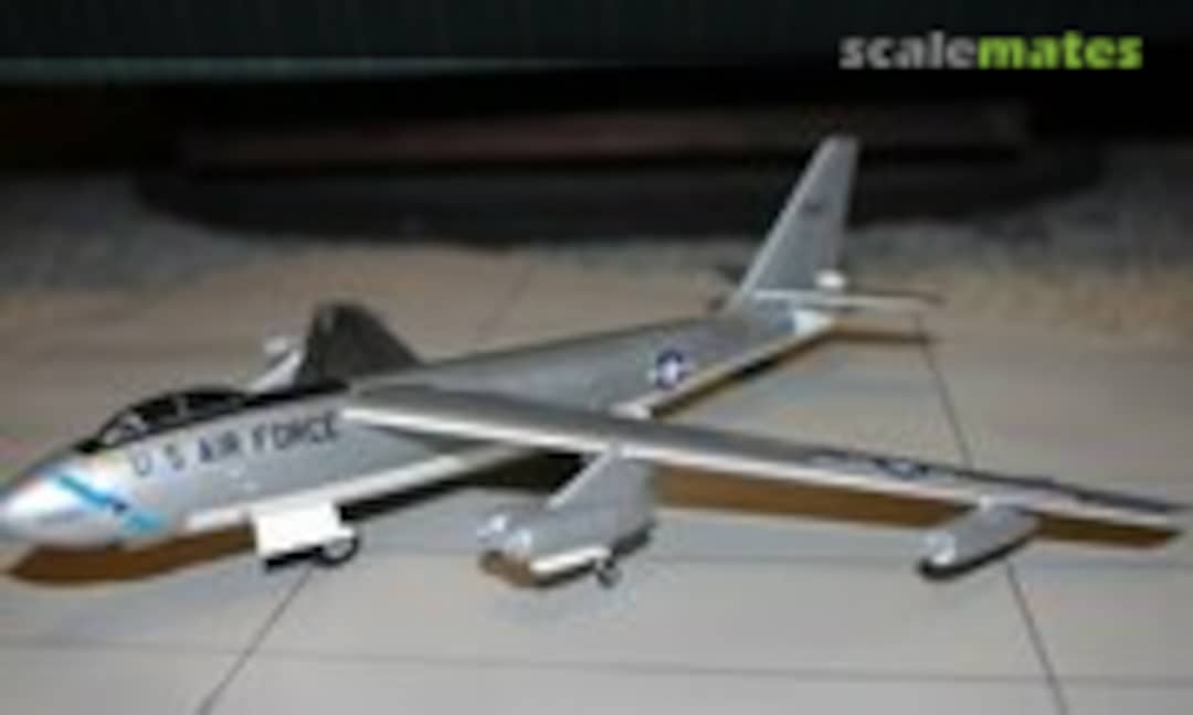 Boeing B-47E Stratojet 1:144