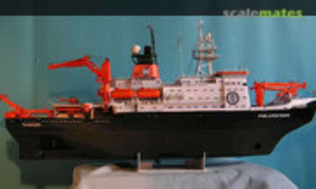 Polarforschungsschiff Polarstern 1:250