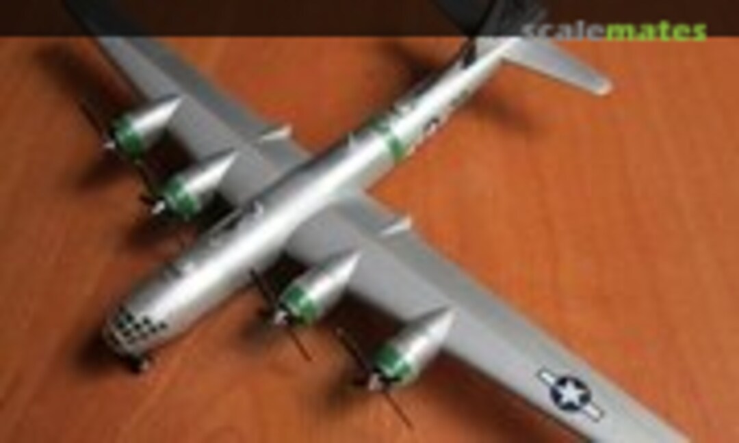 Boeing B-29A Superfortress 1:144