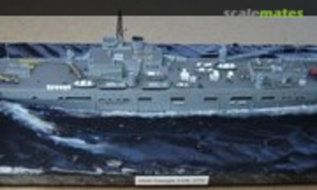 HMS Triumph 1:700