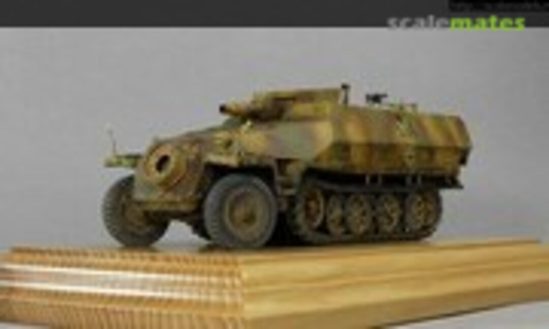 Sd.Kfz.251/9 Ausf.D. Kanonenwagen 1:35