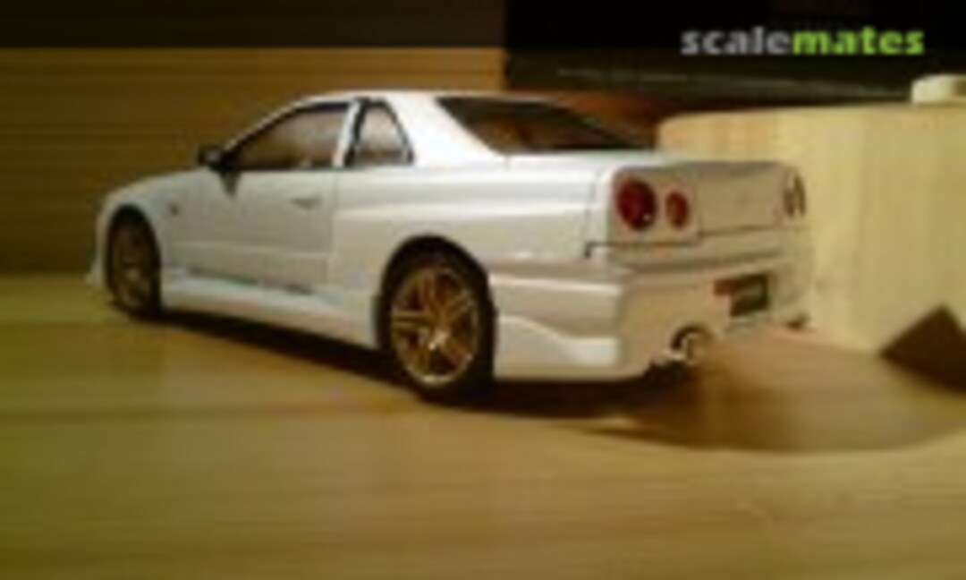 Nissan Skyline GTR-V Spec 11 1:24