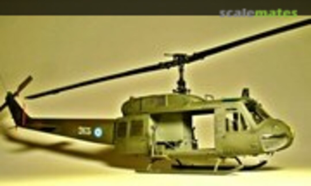 Bell UH-1H Huey 1:48