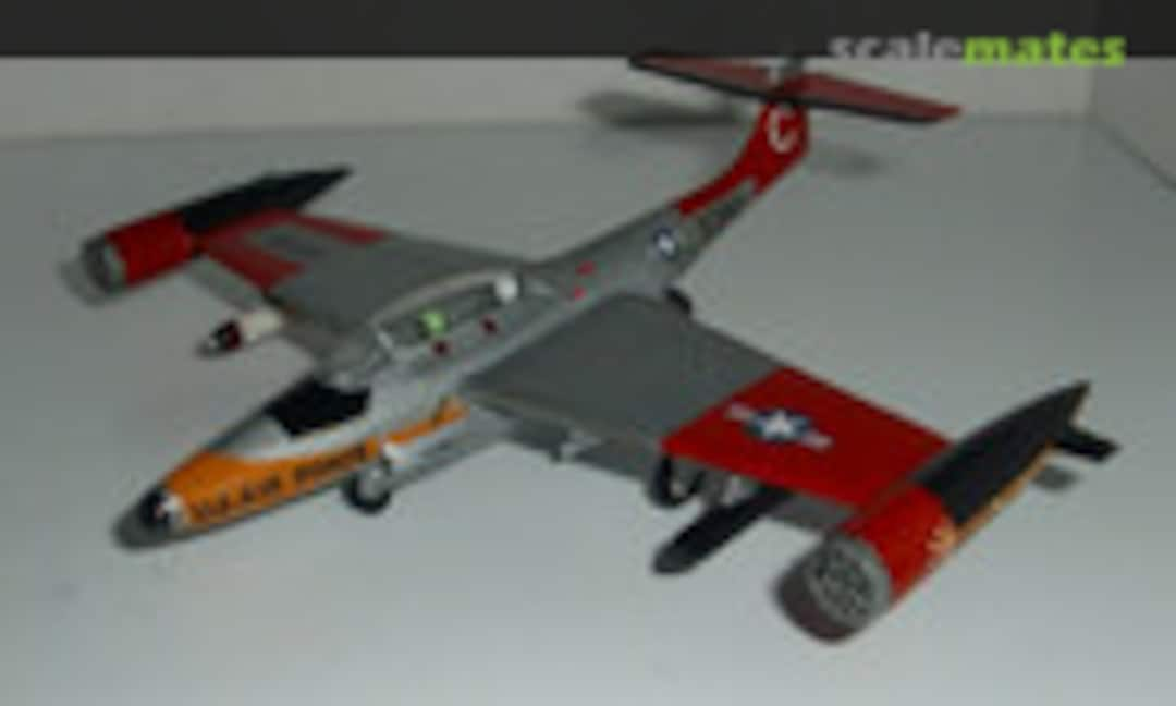 Northrop F-89 Scorpion 1:144