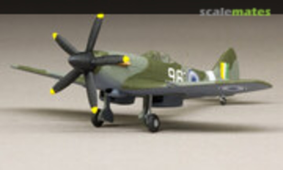Supermarine Spitfire FR Mk.XVIII 1:144