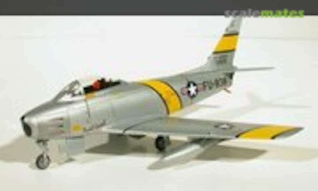 North American F-86F-2 Sabre 1:72