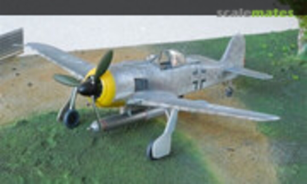Focke-Wulf Fw 190F-8/R14 1:72