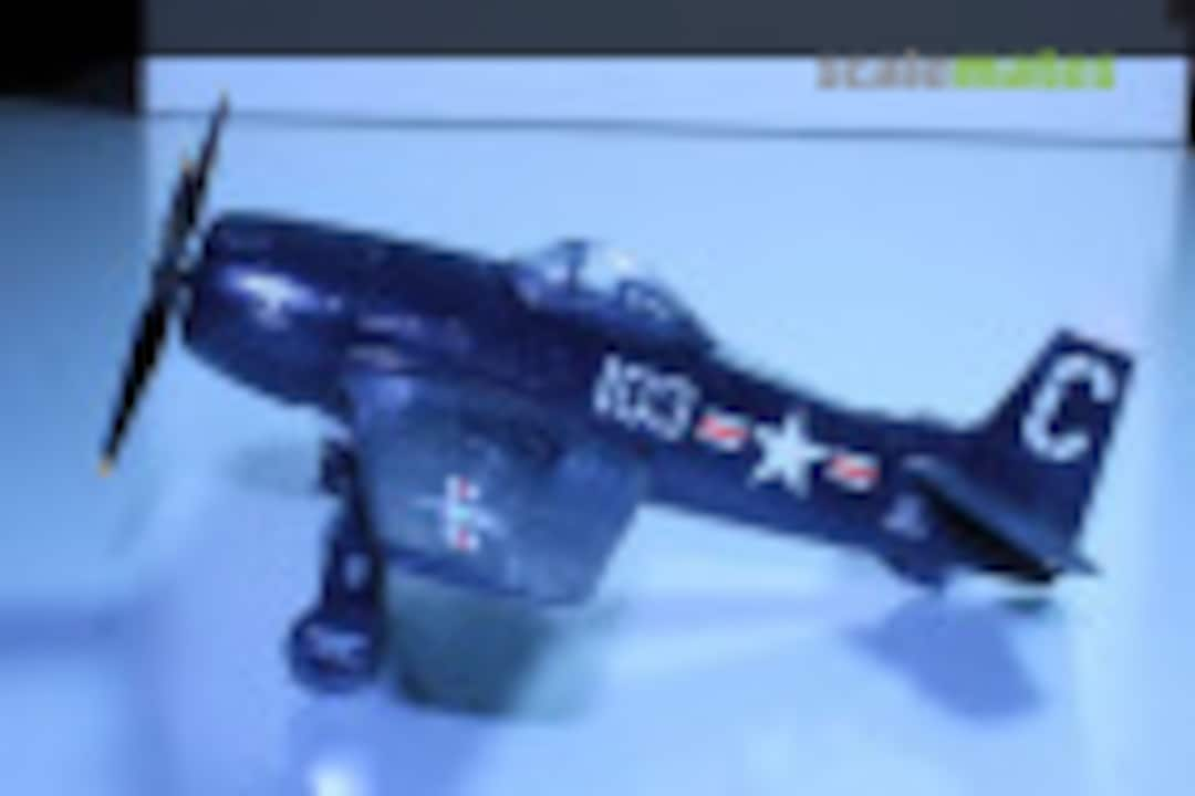 Grumman F8F Bearcat 1:72