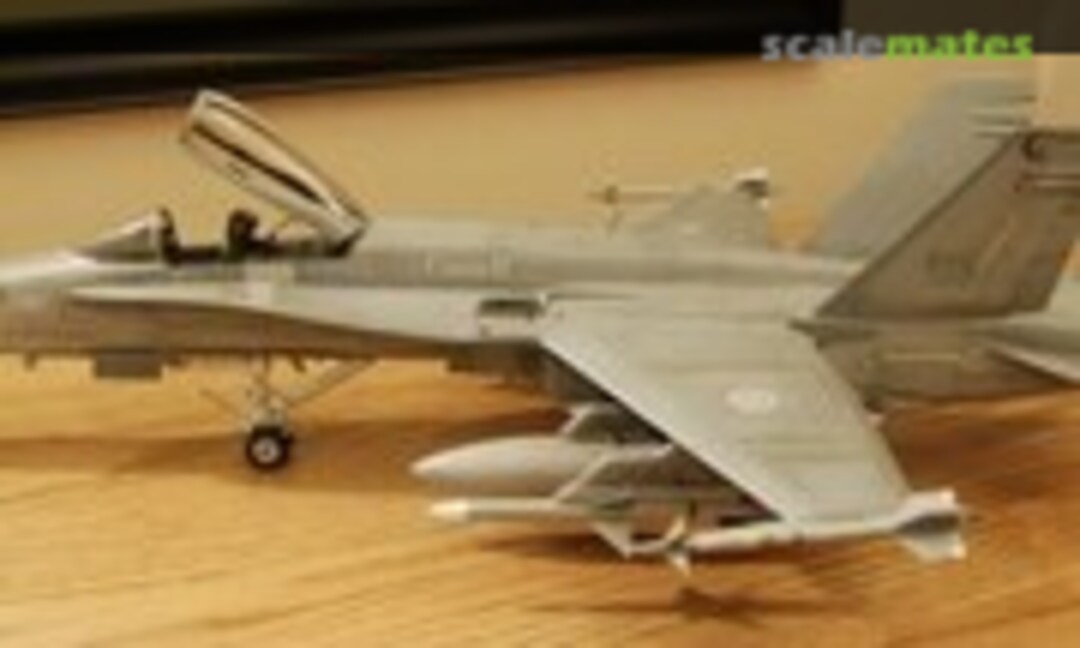 McDonnell Douglas CF-188 Hornet 1:32