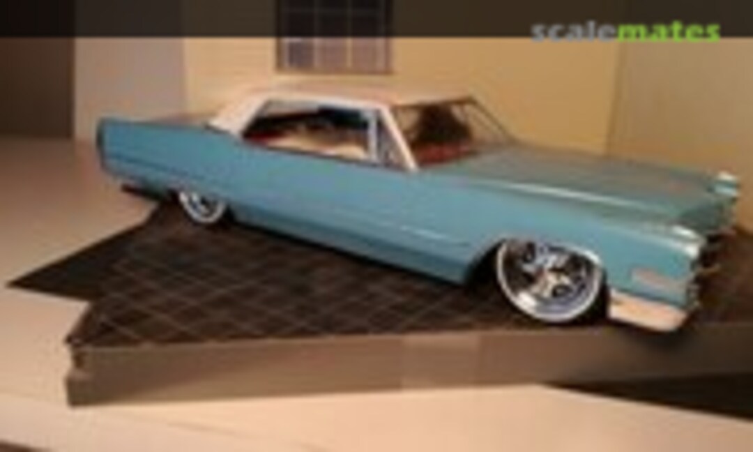 1966 Cadillac 1:25