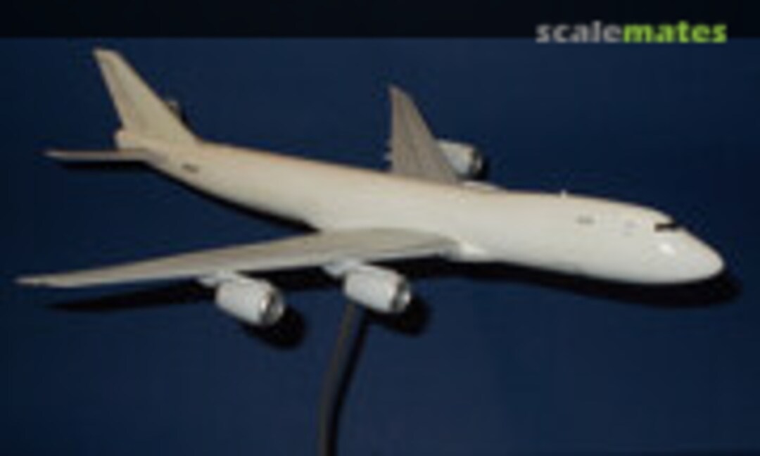 Boeing 747-8KZF/SCD 1:200