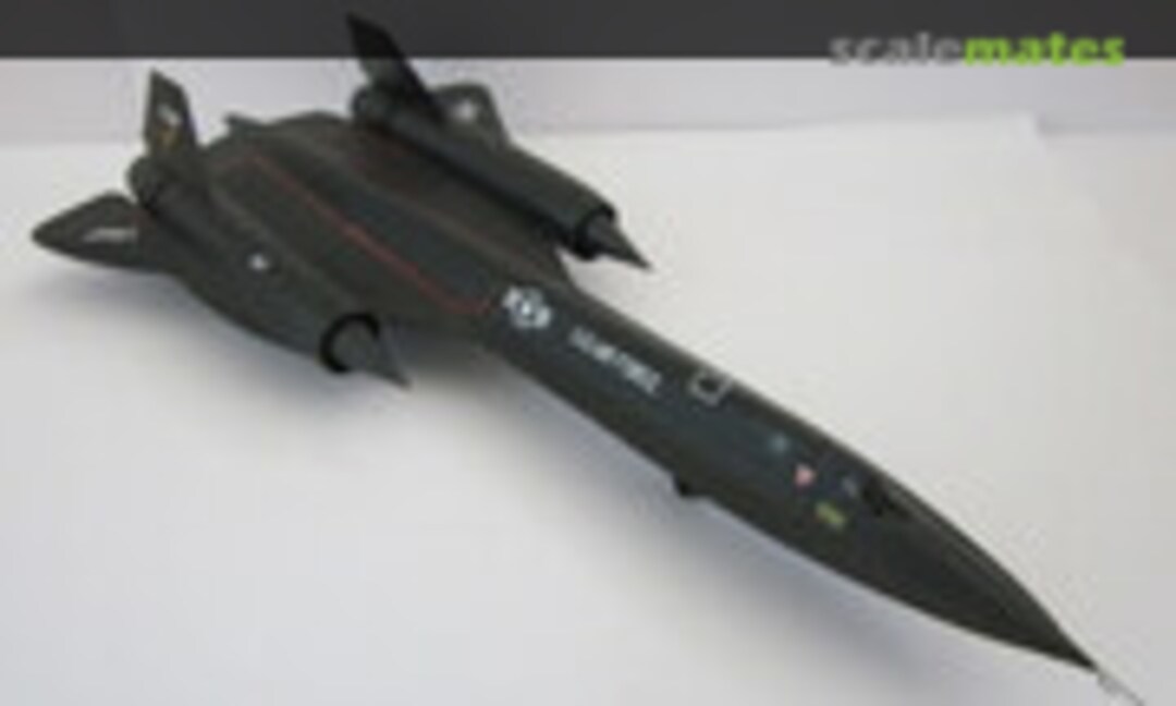 Lockheed SR-71A Blackbird 1:144