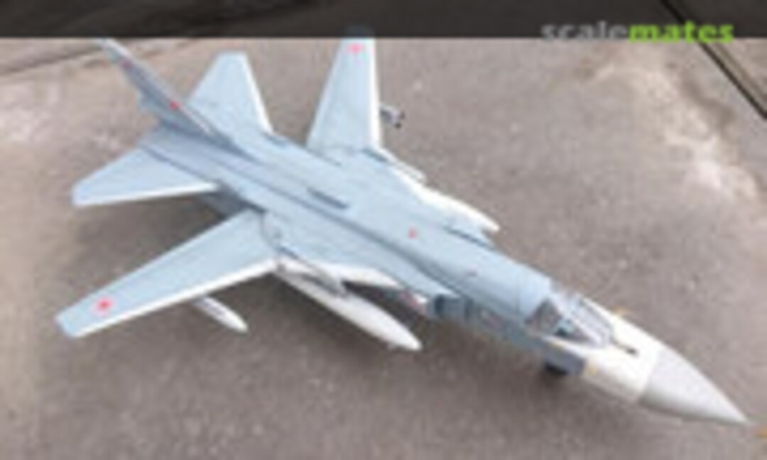 Sukhoi Su-24 MR 1:72