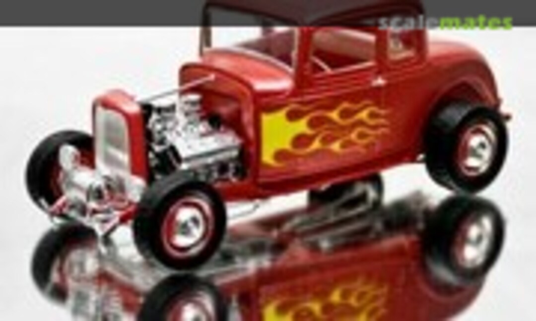 1932 Ford 5 Window Coupe 1:25