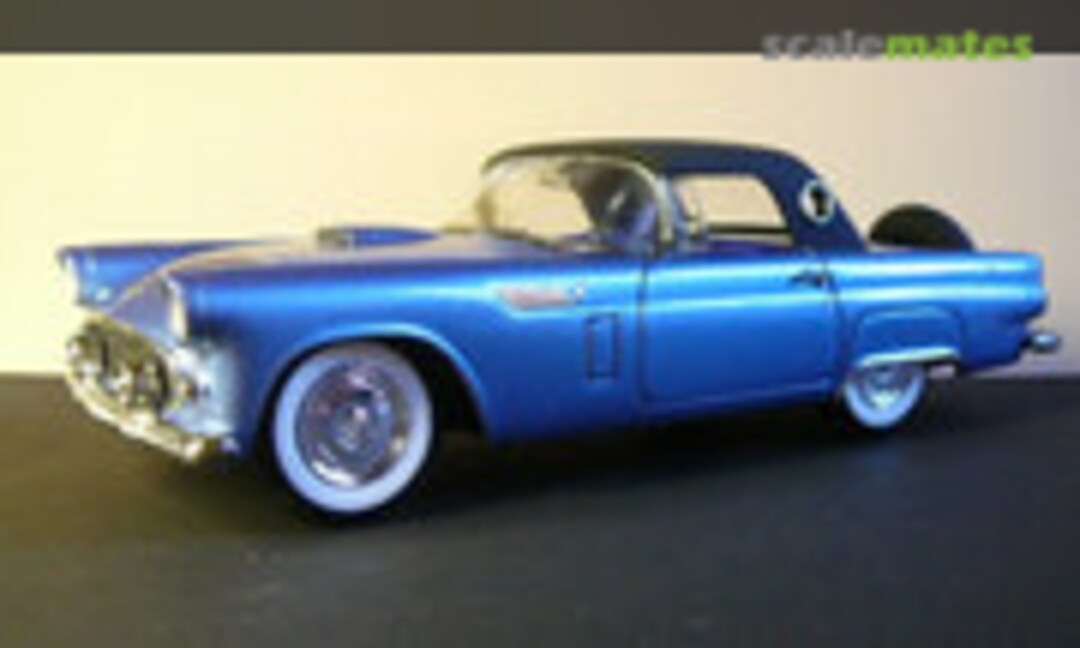 1956 Ford Thunderbird 1:24