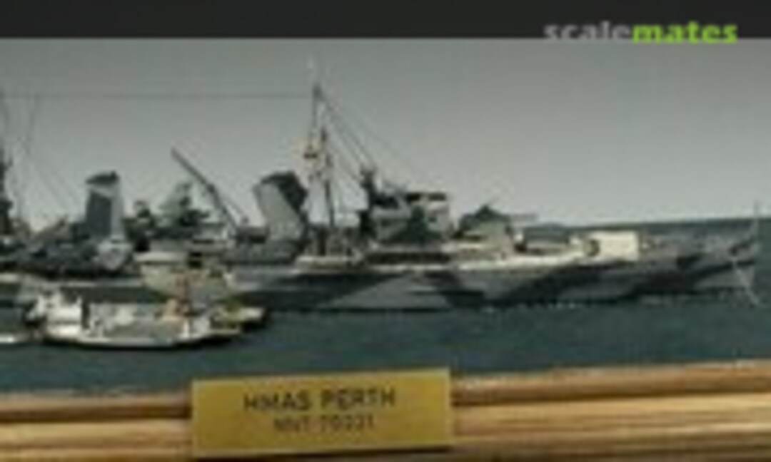 Australischer Leichter Kreuzer HMAS Perth 1:700