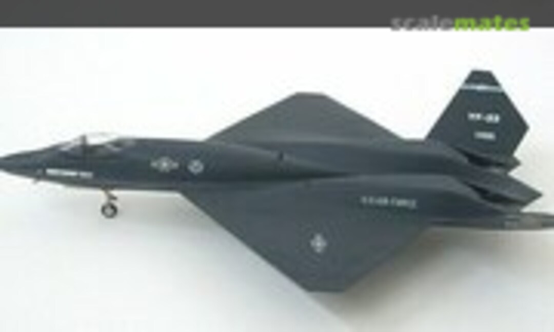 YF-23 Black Widow II 1:72