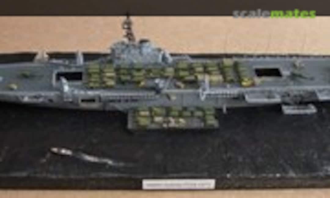 Truppentransporter HMAS Sydney 1:700