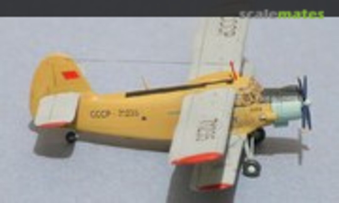 Antonov An-2 Colt 1:144