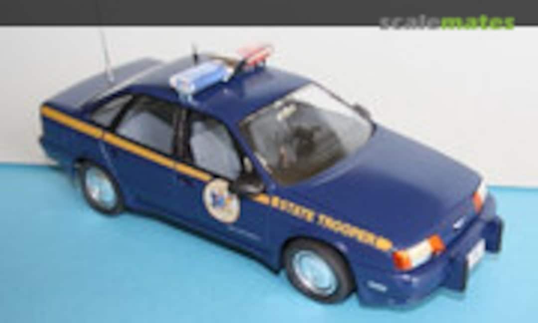 Robo 1 Police Car, AMT/ERTL 6059 (1990)