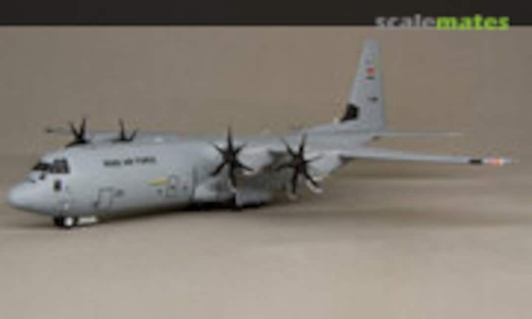 Lockheed C-130J-30 Hercules 1:144
