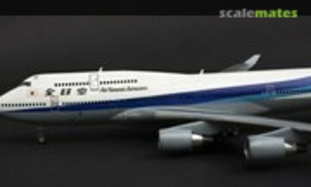 Boeing 747-481 1:200