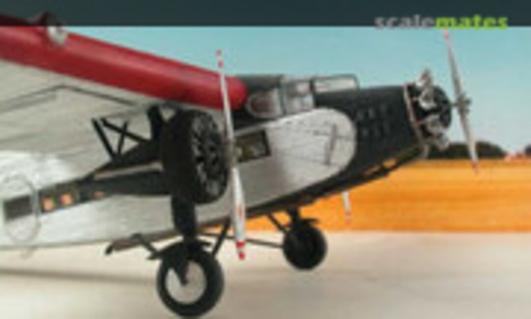 Ford 5 AT Trimotor 1:72