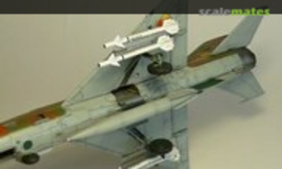 Mikoyan-Gurevich MiG-21 Fishbed 1:48