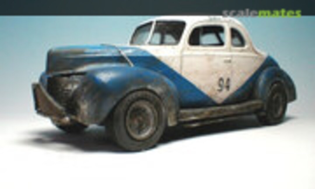 1940 Ford Coupe 1:25