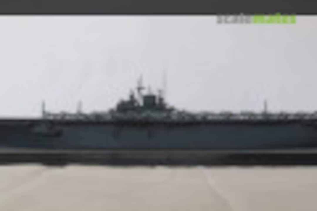 USS Essex 1:700