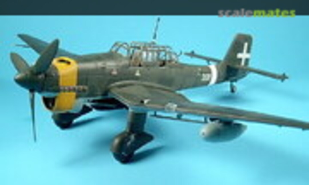 Junkers Ju 87 R-2 Stuka 1:48