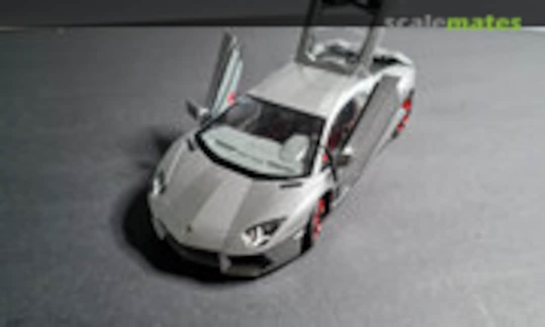 Lamborghini Aventador 1:24