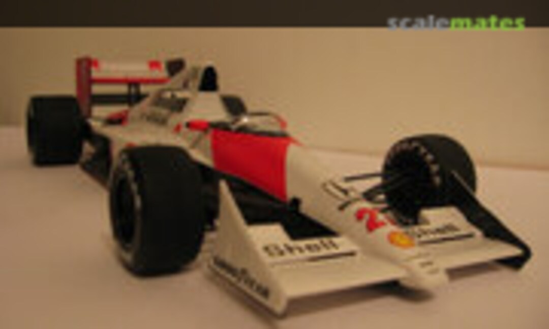 McLaren Honda MP4/5B 1:20