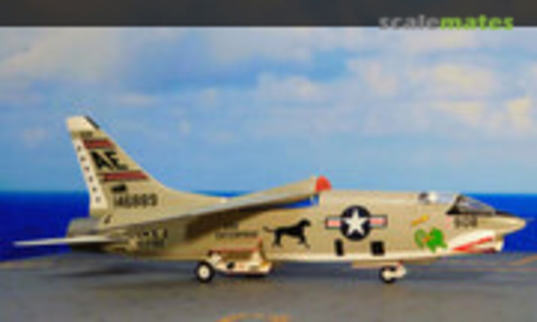 Vought RF-8A (F8U-1P) Crusader BuNo. 146889 1:72