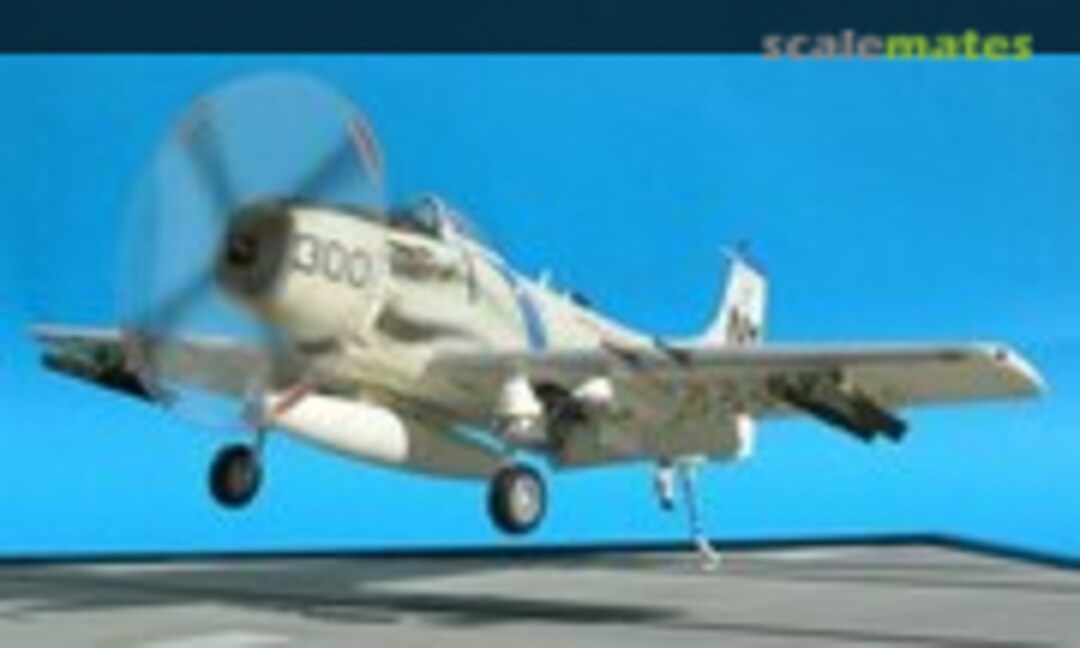 Douglas A-1H Skyraider 1:72