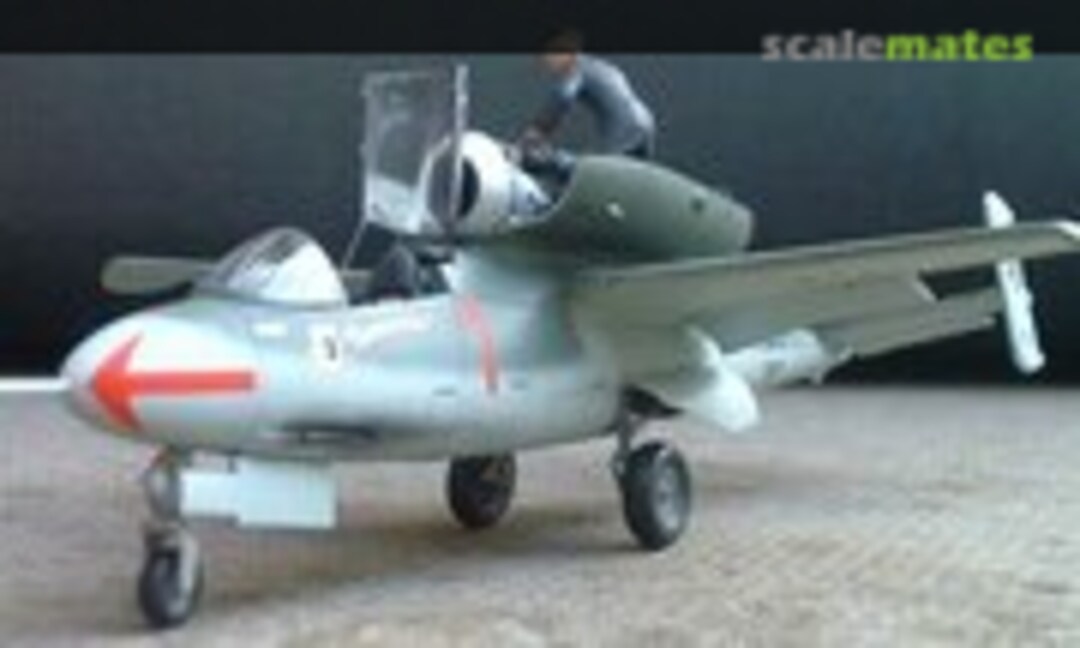 Heinkel He 162 D Salamander 1:48