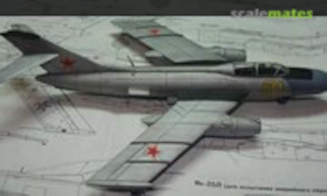 Yakovlev Yak-25M Flashlight 1:72