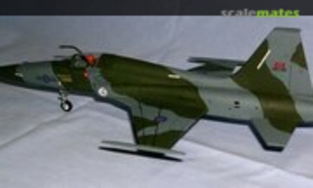 Canadair CF-5 Freedom Fighter 1:48