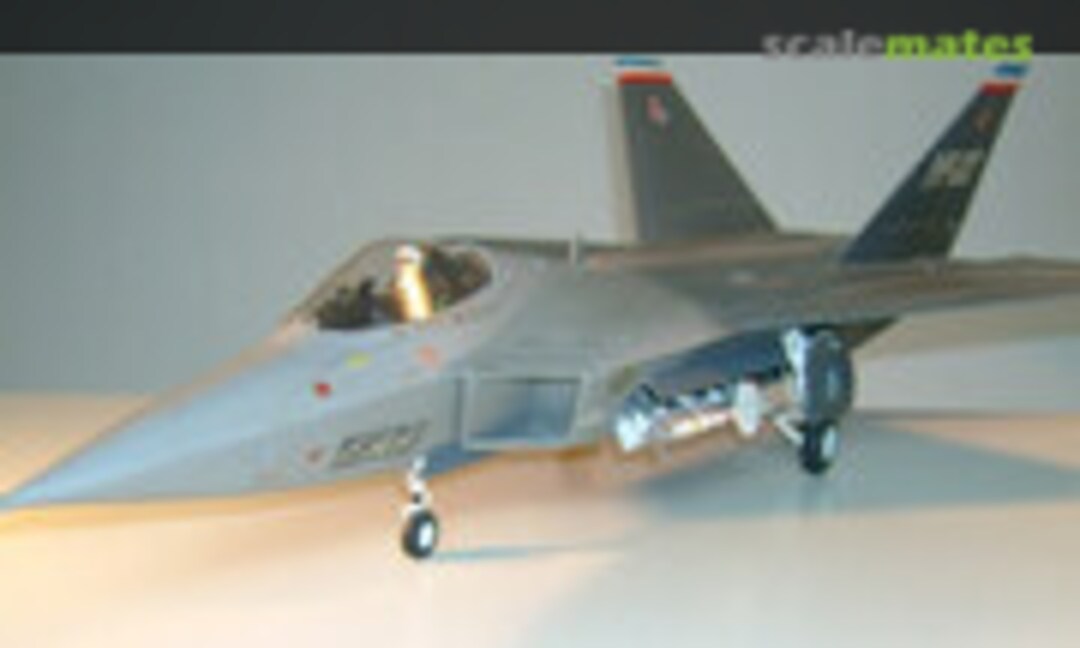 Lockheed Martin YF-22 Raptor 1:32
