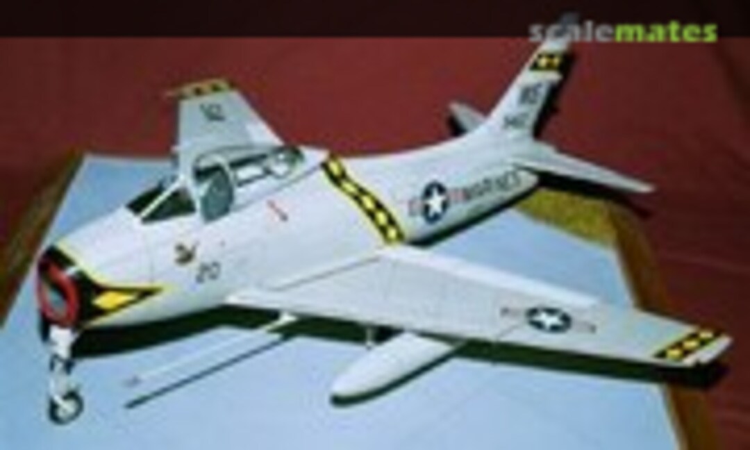 North American FJ-4 Fury 1:32