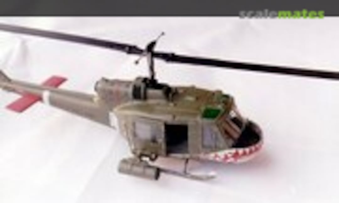 Bell UH-1C Huey 1:72