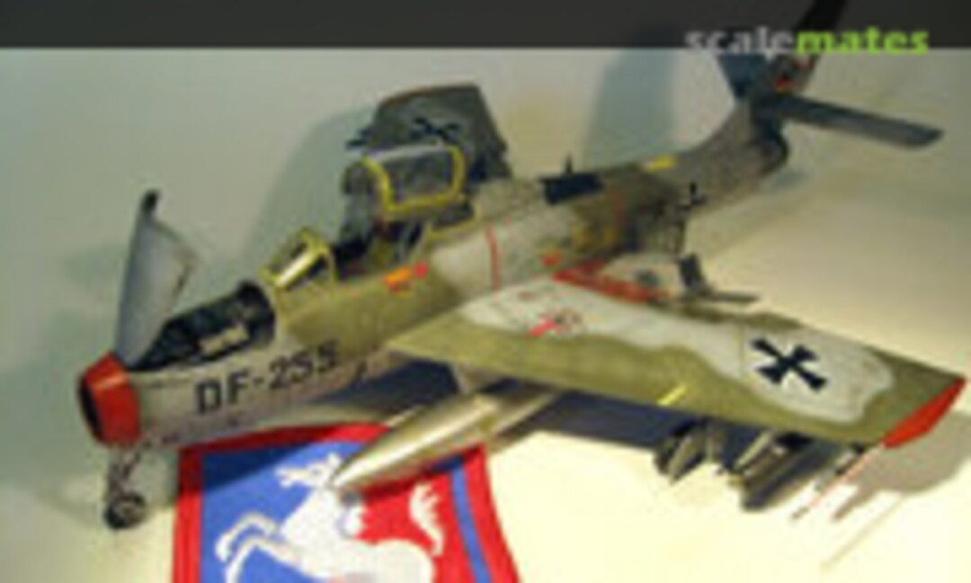 Republic F-84F Thunderstreak 1:48