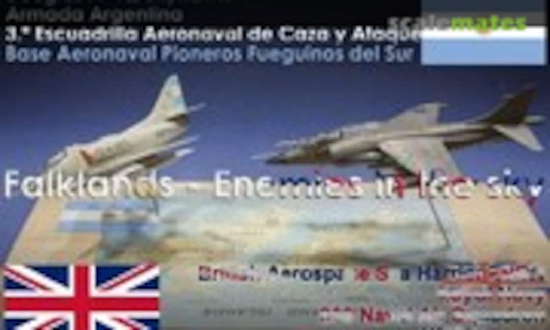 Kampfflugzeug Douglas A-4Q Skyhawk und Jagdflugzeug British Aerospace Sea Harrier FRS.1 1:72