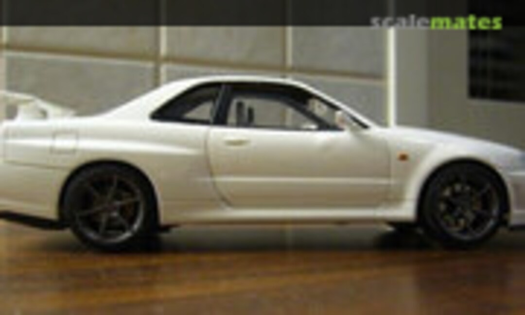 Nissan Skyline R34 GT-R 1:24