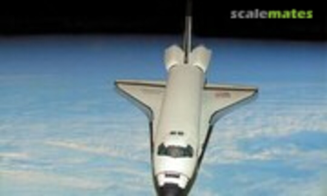 Space Shuttle Challenger 1:100