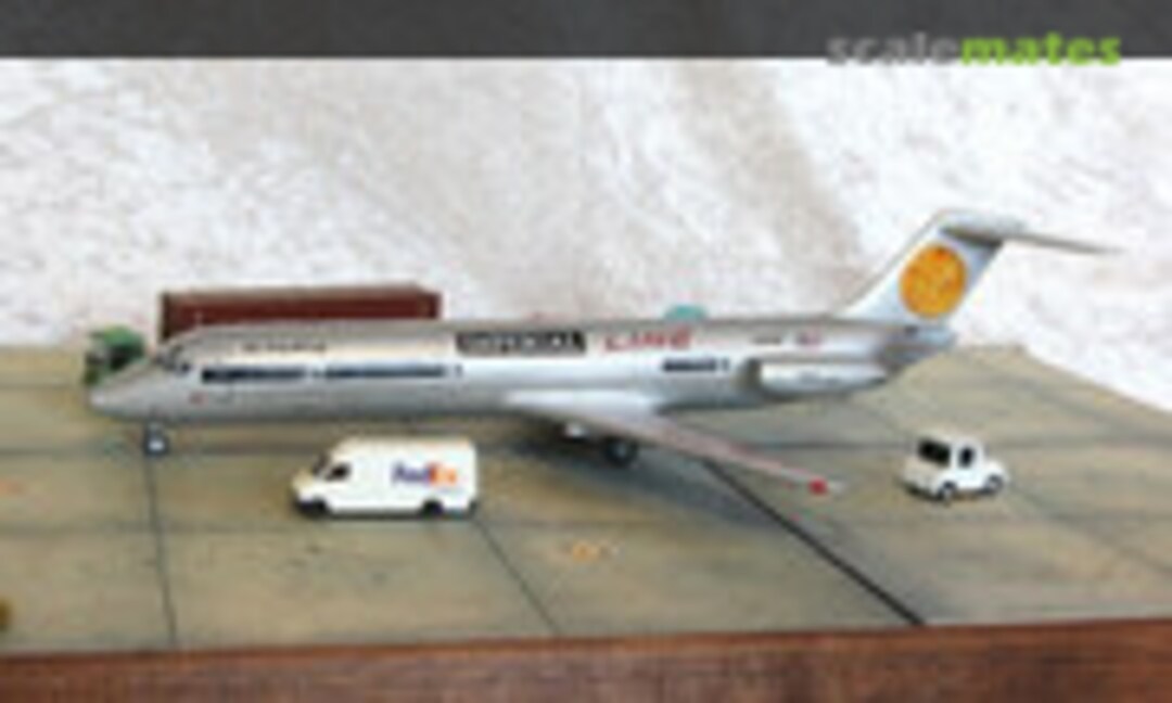 McDonnell Douglas DC-9 1:144